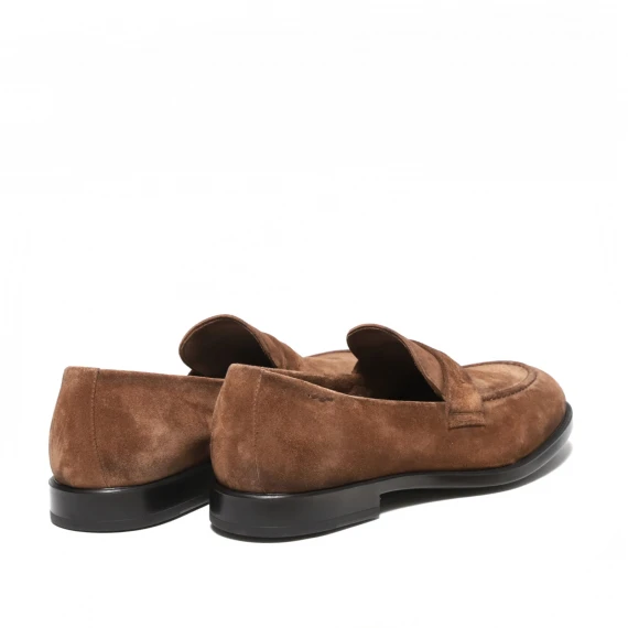 Mocassini in suede cuoio