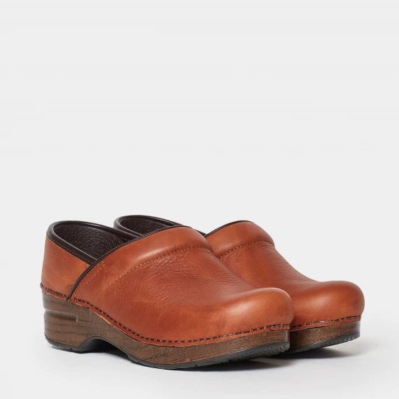 Classico zoccolo Dansko in pelle tumbled russet