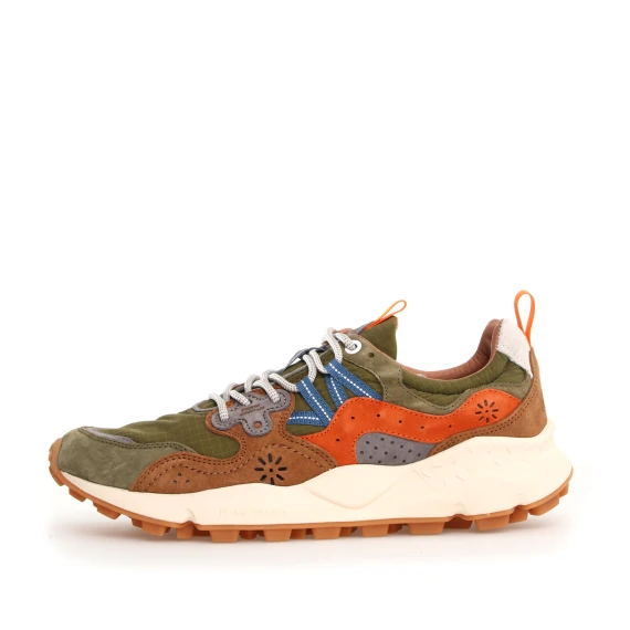 Sneakers Yamano in suede verde grigio e inserti cuoio arancio