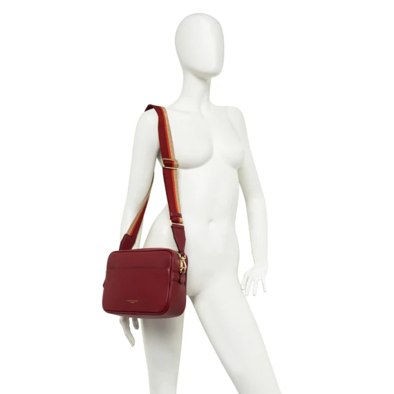 Borsa a tracolla Nina in pelle martellata bordeaux