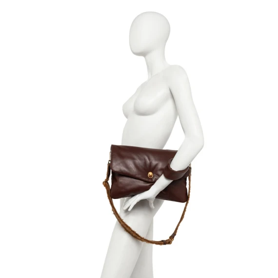 Borsa Mirea in morbida pelle liscia bordeaux