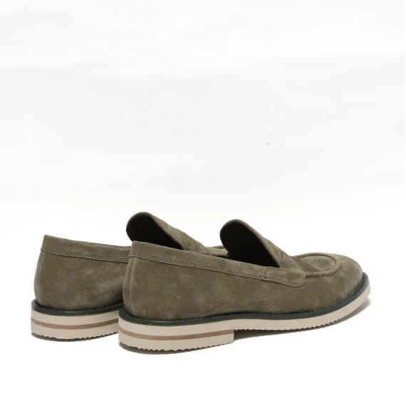 Mocassin in suede verde