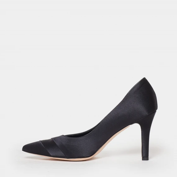 Décolleté in satin nero