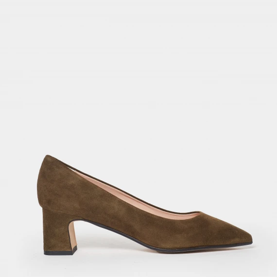 Décolleté in morbido suede verdone