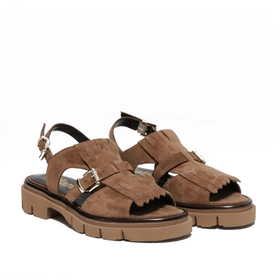 Sandalo in morbido suede marrone tabacco con frangia