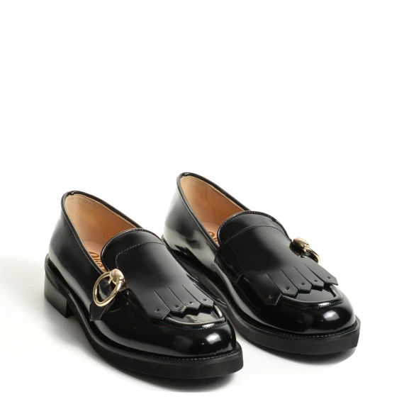 Mocassino frangia in pelle spazzolata nera