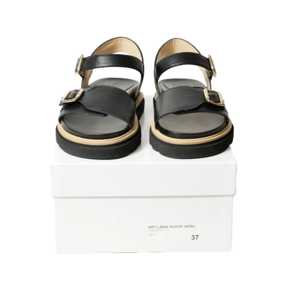 Sandalo in nappa nera con fascia  a fibbia