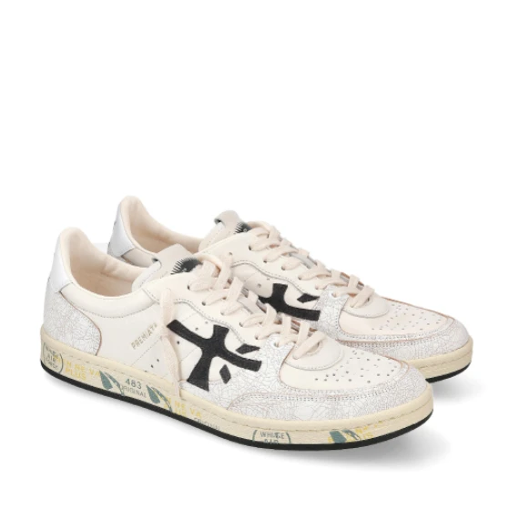 Sneakers BASKT CLAY in pelle bianca con logo a contrasto nero